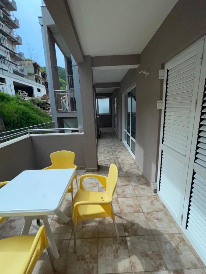 Guest House Mrvaljevic Budva Exteriör bild