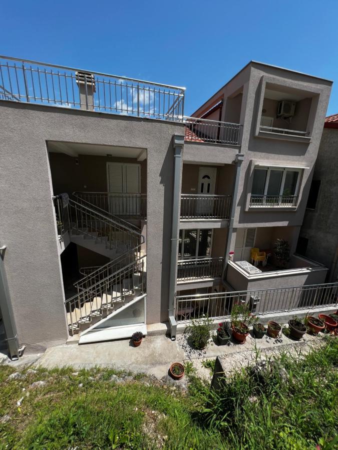 Guest House Mrvaljevic Budva Exteriör bild