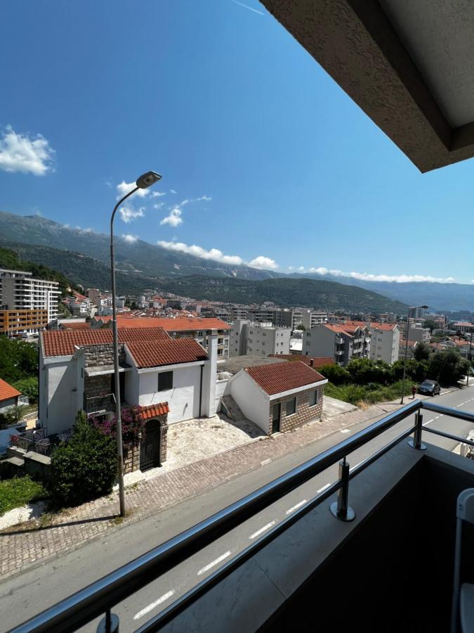 Guest House Mrvaljevic Budva Exteriör bild
