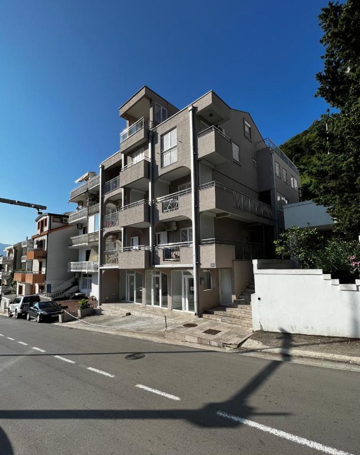 Guest House Mrvaljevic Budva Exteriör bild