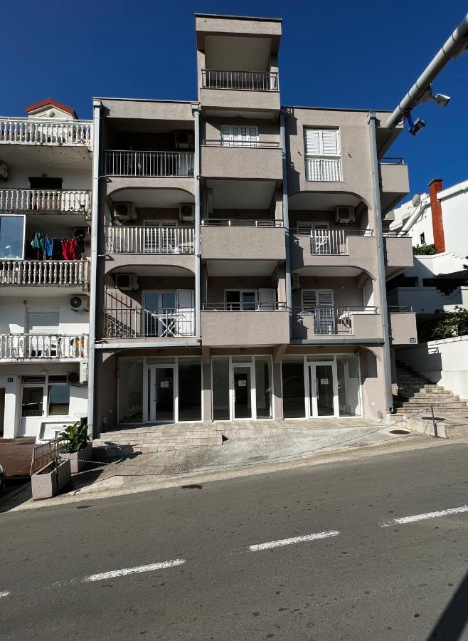 Guest House Mrvaljevic Budva Exteriör bild
