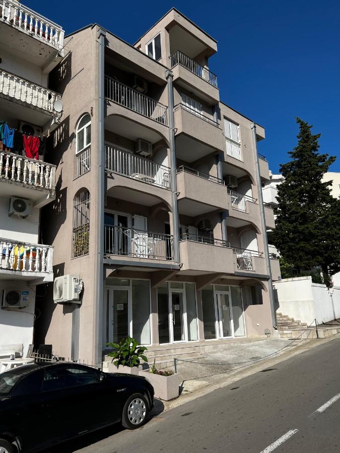 Guest House Mrvaljevic Budva Exteriör bild